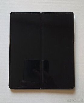 Samsung Galaxy Z Fold 4 poškozený
