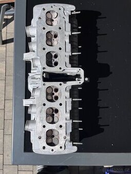 Honda CBX 1000 hlava