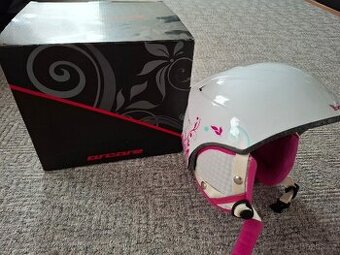 Lyžařská helma + brýle