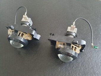 Xenonové výbojky originál D3S +rám +čočka,z Audi A5 B8 2007-