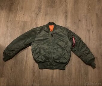 Alpha Industries bomber