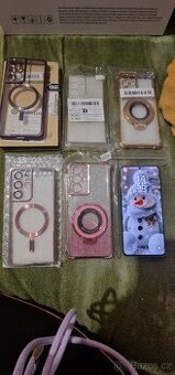 Samsung s21 ultra 12 gb/256 gb plus několik krytů
