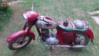 Jawa-ČZ 175 typ 356 kývačka