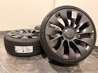 originál sada letní Tesla Model 3 r20 1044267-00-A