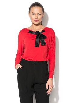 Červené tričko s mašlí Limitte