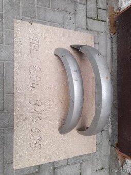 Blatníky Babetta 207, cena za oba 300,-