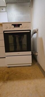 Elektrický sporák MORA