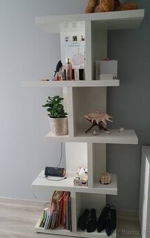 Prodám knihovnu/regal