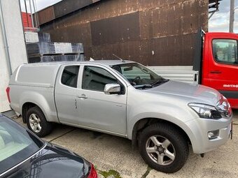 Isuzu D-max 2,5 BiTD space cab, custom, manual, 2014