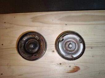 Víčka nádrže BMW a jiné modely.