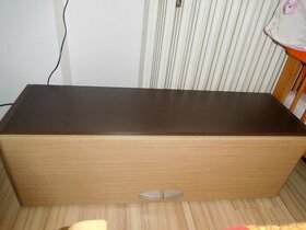 Prodej závěsné skříňky