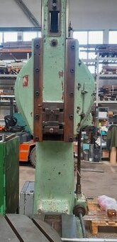 Svislá obrážečka ST 350