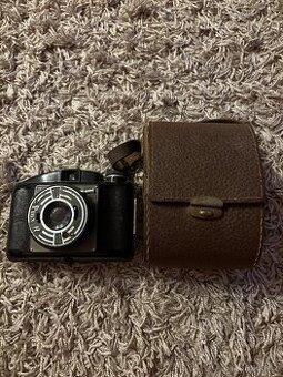 Starožitný fotoaparát Pionýr Dufa Fit II vyrobený v Českoslo