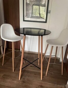 Barový stůl a židle