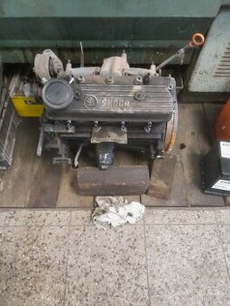 Škoda Felicia motor 1.3 MPi