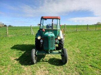 Prodam 2x Zetor 25a, hydraulika, nové pneumatiky