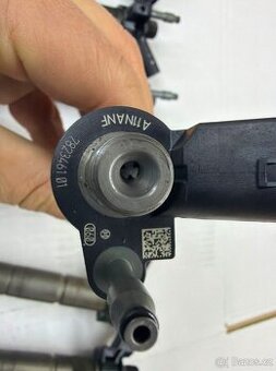 Vstřikovače BMW 535d F10 F11 N57Z – BOSCH – OEM 13537823461