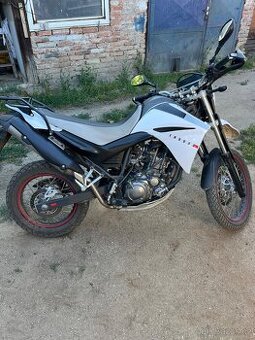 Yamaha xt 660