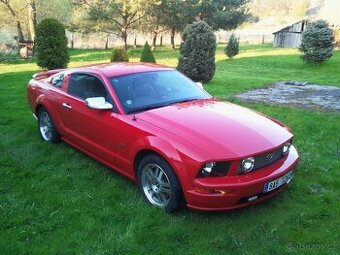 Prodám Ford Mustang