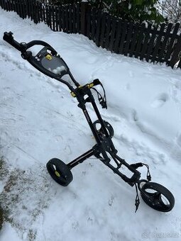 Přenechám golf. vybaveni vč. bagu, vozíku , bohatě prislusen