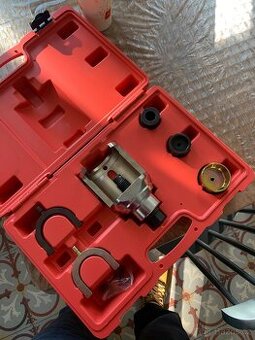 VW T4 Přípravek na horní čepy