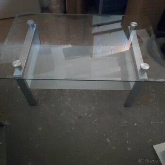 Konferenční stolek