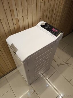 Parní pračka AEG na 7 kg, pěkný stav