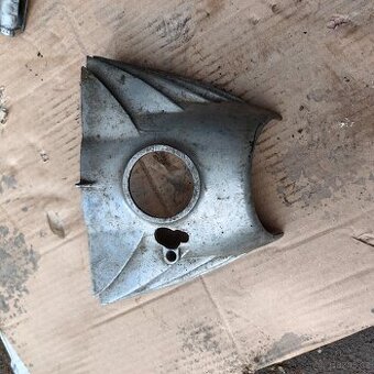 Jawa 354 prekryt karburátoru