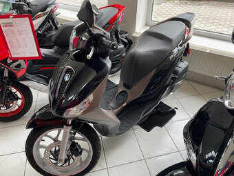 Piaggio Medley 125