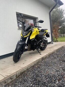 Honda Hornet 750