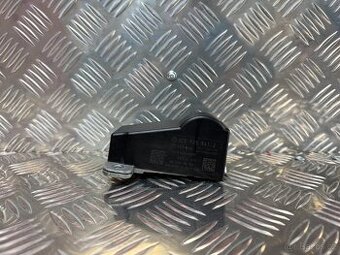 ZÁMEK SLOUPKU ŘÍZENÍ / ZÁMEK VOLANTU VW 3C0905861J