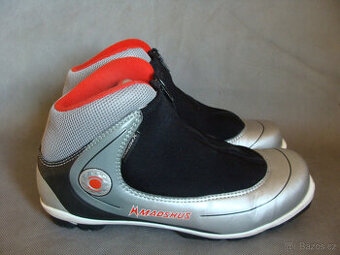 Boty na běžky MADSHUS vel. 42. Systém NNN