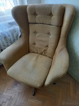 křeslo ušák