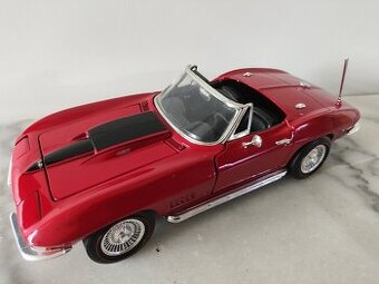 Chevrolet Corvette C2 L-71 ERTL 1:18