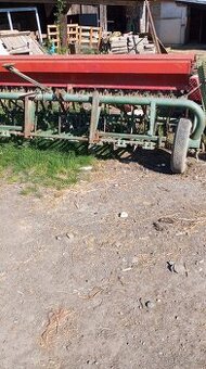 Prodám secí stroj Nodet