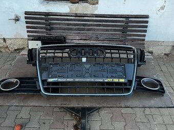 Prodám přední masku/ grill Audi A5 8T+ boční mřížky mlhovek