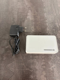 Switch TP-Link TL-SF1008D