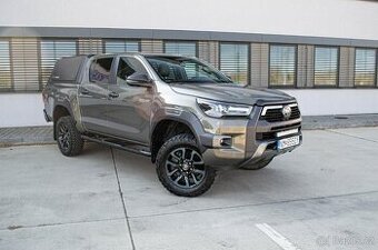 Toyota Hilux DC 2.8 I D-4D Invincible 4x4 A/T