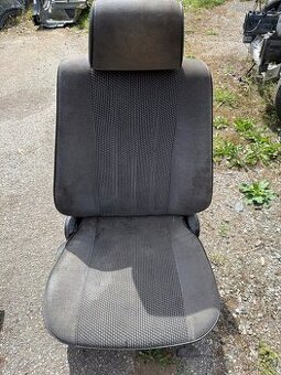 Sedačky BMW E30