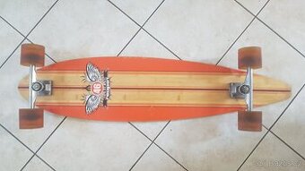 Longboard REAP91 – klasický styl, skvěle jezdí