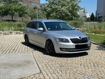 ŠKODA OCTAVIA 3 1.8 TSI 132KW DSG KŮŽE WEBASTO TAŽNÉ