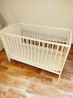 Postýlka IKEA. 120×60cm.Jako nová