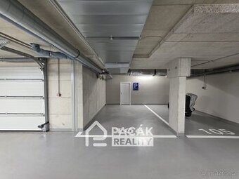 Pronájem nadstandardně velkého garážového stání s navazující