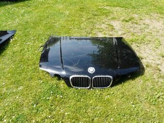 BMW COMPACT KAPOTA + SVĚTLA