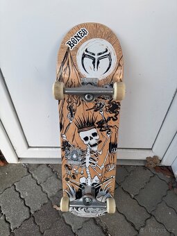 Custom skateboard – jako nový
