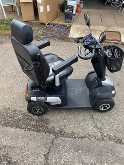 Skútr pro seniory - Invacare Orion Plus - velká sedačka