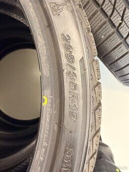 Pneu westlake zupersnow 235/35 R19
