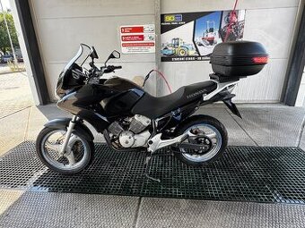 Honda XL125V Varadero 125 | 11 kW | 2007 | Dominator |