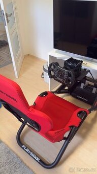 Sim racing simulator FANATEC