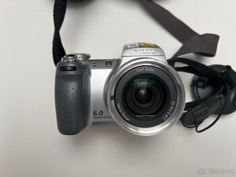 Fotak Sony CyberShot DSC H2 v top stavu